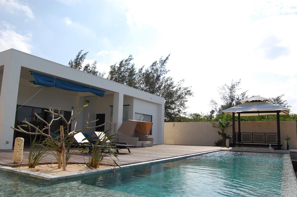 The Amarta Hotel Miyakojima  Exterior photo
